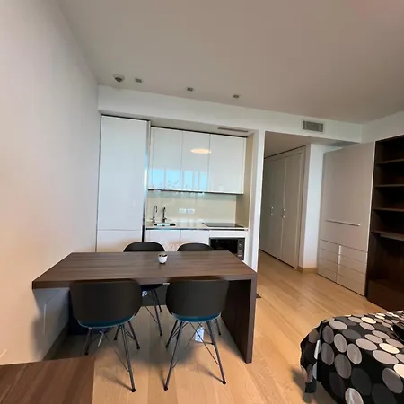 Eurosky Apartment *